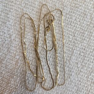 32" Vintage Thin 14k Gold Chain Necklace